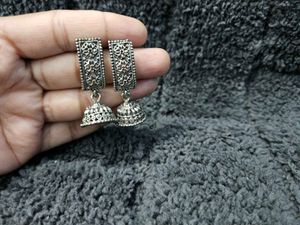 Silver Jhumka Earrings