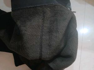 Stylish Black Slim Fit Jeggings With Faux Leather