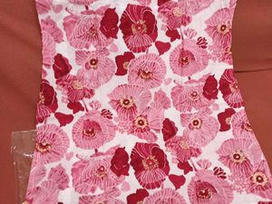 BrandNewElegant Red(Rose Shade) Floral Print Ku