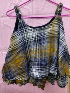 Plaid Sleeveless Top
