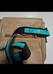 Metro Sling Bag
