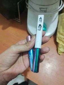 Hilary Rhoda &amp; Ellit Eyeliner Set