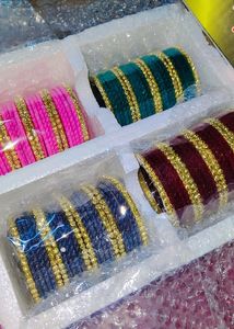 4 Colour Beautiful Bangles❤️