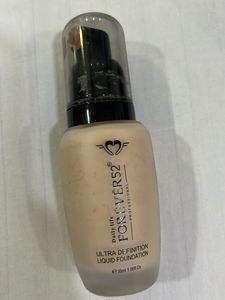 🎉 Forever 52  Shade 011 Foundation 🎉