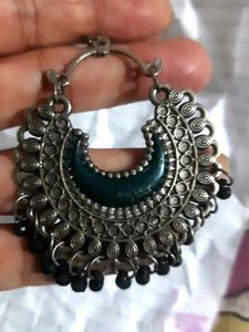Big Earrings Actress Style!
