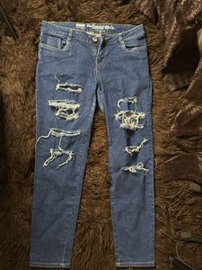 Roadster Ripped Jeans