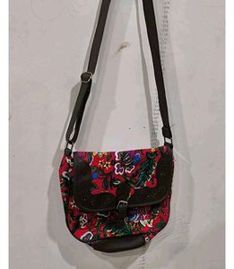 Combo Of 4 Beautiful Kurtis With Freebie!