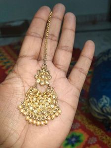 Beautiful Maang Tika