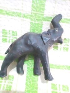 Elephant Showpiece