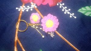 Beautiful 😱💞 Daisy Crochet Keychain