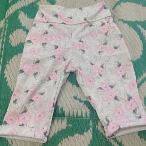 Cute Pink Ruffle Top &amp; Floral Pants Set