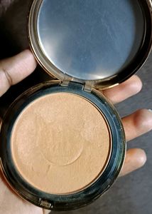 Swiss Beauty Compact Powder