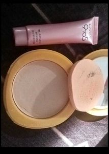 Lakme Foundation &amp; Compact