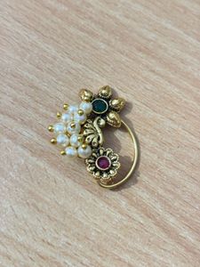 Marathi Gold &amp; Pearl Nose Ring