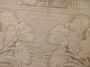 Preety Table Cloth