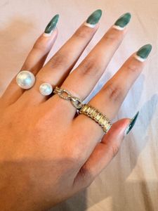 Pearl Detail Ring Set