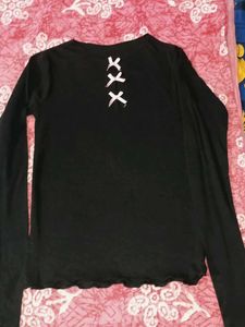 Women&#39;s Front Bow Top