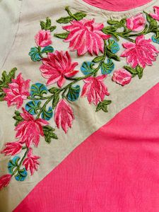 Floral Embroidered Kurta
