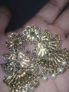 It A Peacock Styled Golden Earrings