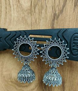 Jhumka With Gifts Included