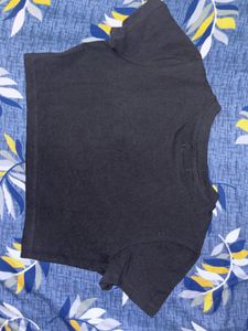 Kassually Black 'Love' Graphic Tee