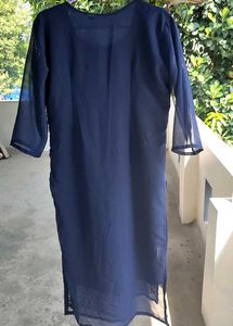 Chikankari Kurti With Intricate Embroidery