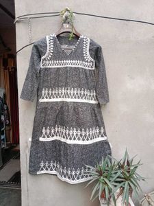 Vintage Elegant Tiered Dress