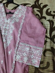 Pakistani Kurta Pant With Dupatta Set