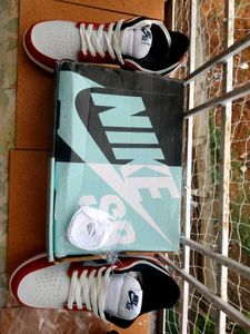 Nike first copy shoes