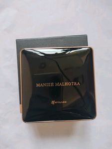 My Glam Manish Malhotra 9 In 1 Eyeshadow Palette
