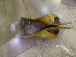 Turmeric Yellow Heel Very Beautiful  Decent Look