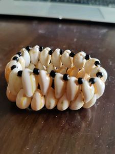 Cowri Shells Bracelet