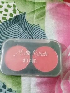 S.F.R. Blusher