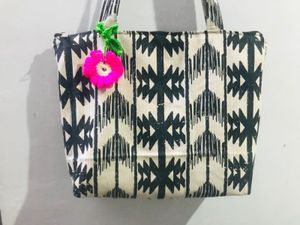 Patterned Tote Bag 👜