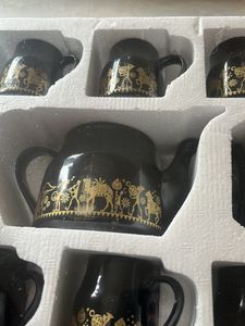 6 Cup Set With One Kettle
