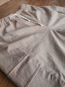 Baggy Beige Cargo Pants