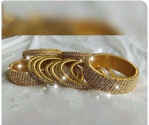 Sparkling Bangle Set