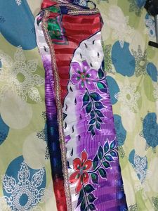 Floral Pattern Saree With Blouse