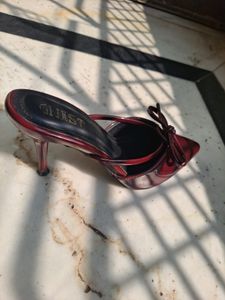 Stylish Maroon Bow Mules