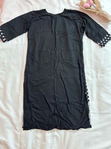 *NEW* Chikankari Black Kurti