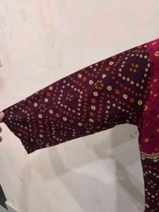 Rajasthani tie-dye kurti