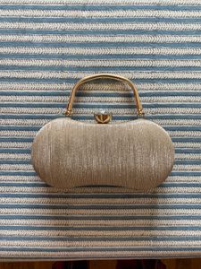 Festive Clutch