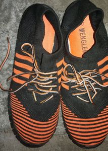 New Tag Missing UK 7 EU 40 Sports Shoes (Unisex)