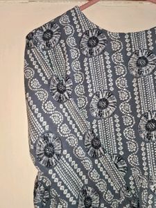 Staright Bandhni Patern Maternity Kurti