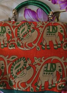 Green Purse