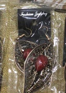 Premium Red Blue Stone Leaves Earrings- 1 Pairs