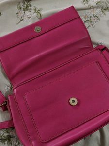 Lavie Hot Pink Sling Bag