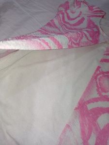 Women Pink- White Top💗