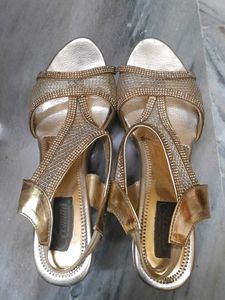 Gold Heels Wedges