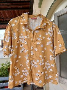 Floral Print Shirt 💐